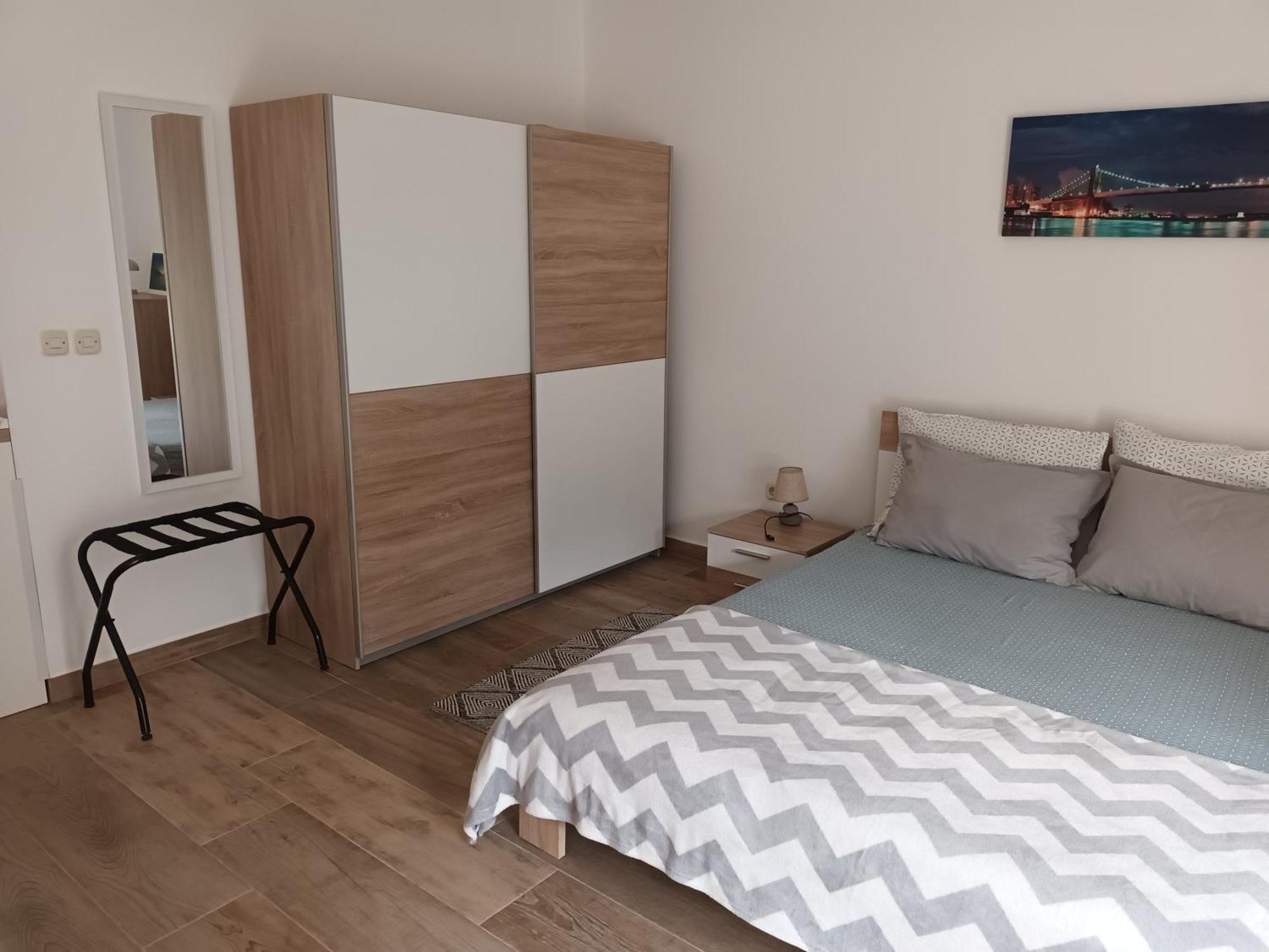 Studio Apartman Dori 普拉 外观 照片